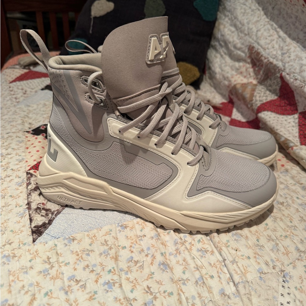 APL Men's Techloom Defender - Picture 2 of 7